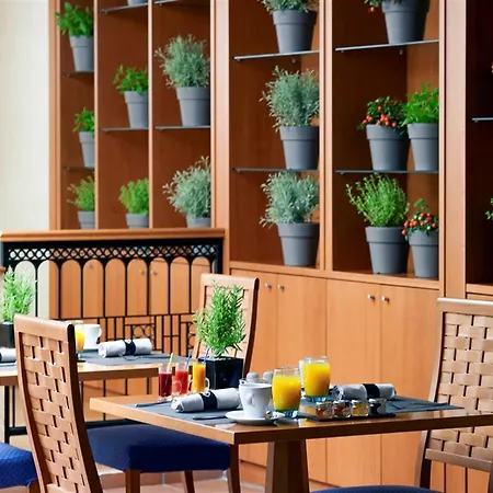 Sofitel Athens Airport Otel 5*