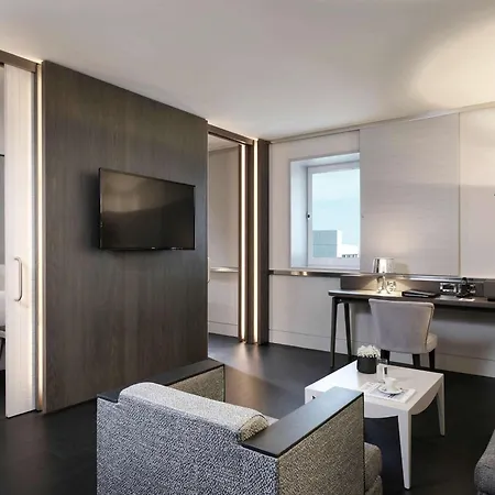 Sofitel Athens Airport Hotel 5*