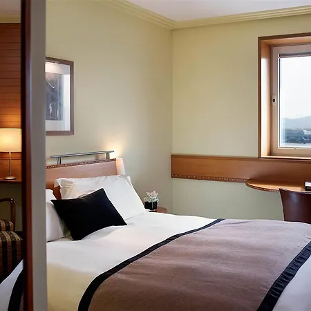 Sofitel Athens Airport 5*